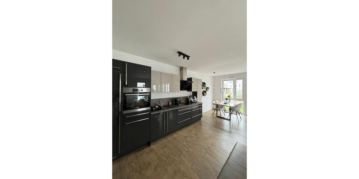 Etagenwohnung Bonn Bad Godesberg - 2 Zimmer, 73 m&sup2;, 1.110&euro; | Angebot:24682029