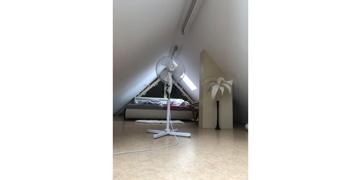 Maisonettenwohnung Saalfeld (Saale) - 2 Zimmer, 25 m&sup2;, 300&euro; | Angebot:26219744