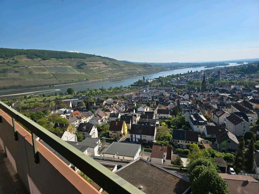 Zur Vermietung eine 3 Zi.Wohnung in Bingerbrück mit Rheinblick zimmer