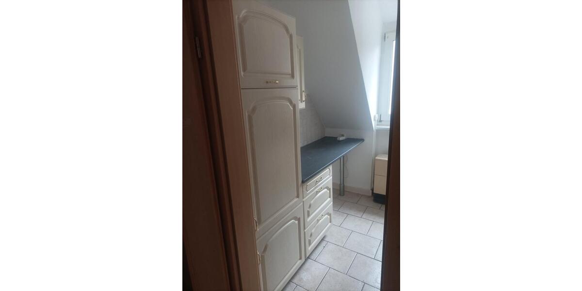 Dachgeschoßwohnung Geithain - 5 Zimmer, 74 m&sup2;, 460&euro; | Angebot:26088816