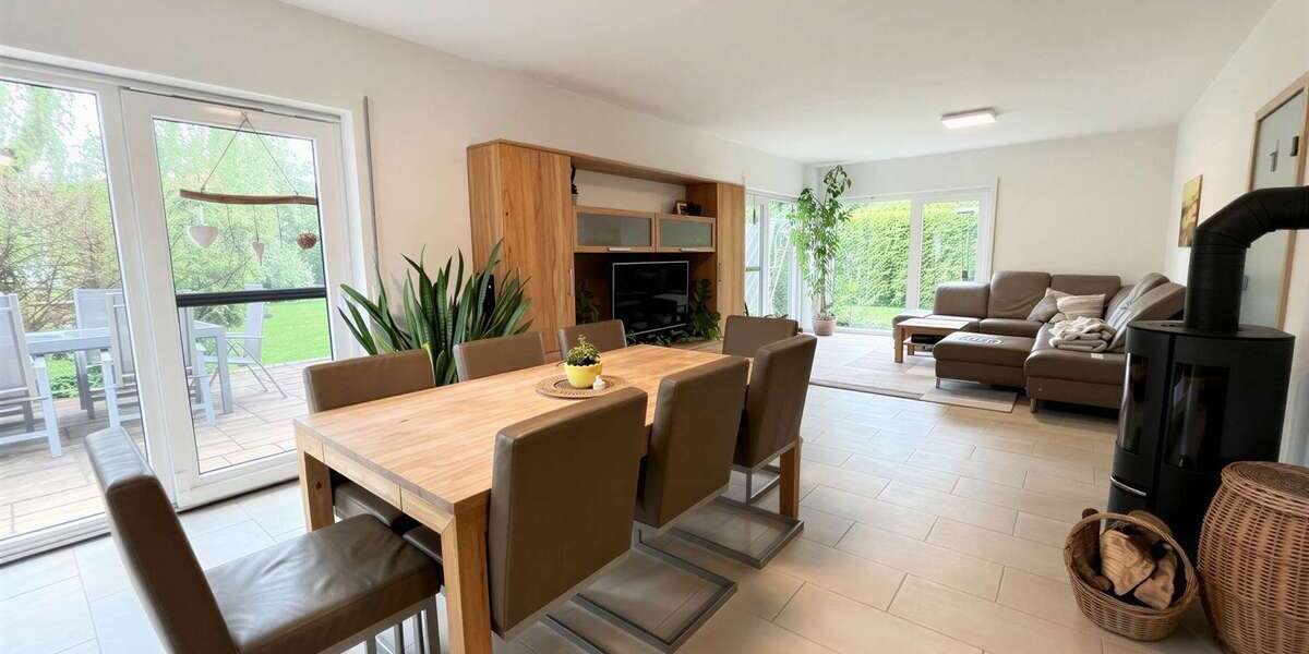 Einfamilienhaus Stockheim - 5 Zimmer, 160 m&sup2;, 1.400&euro; | Angebot:26727304