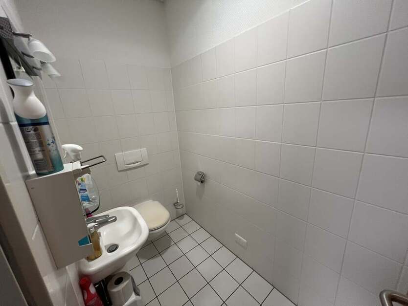 Büros zur Miete: von 208 m² bis 1.011 m² zimmer