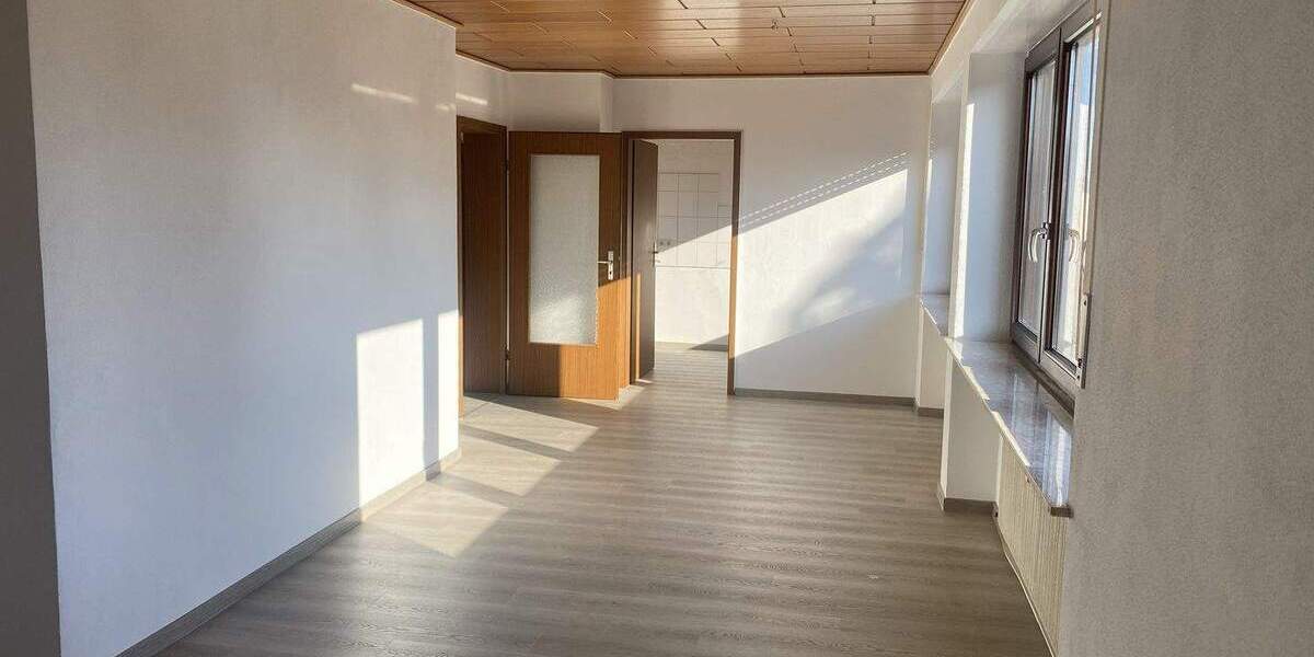 Etagenwohnung Rothenburg ob der Tauber Rothenburg - 3 Zimmer, 88 m&sup2;, 700&euro; | Angebot:25684380