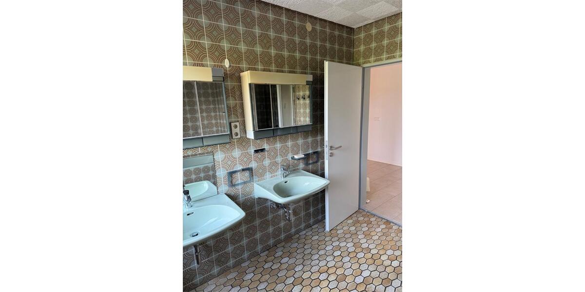 6-Zimmerwohnung in 88639 Wald, 1.250 € kalt zu vermieten 6 zimmer