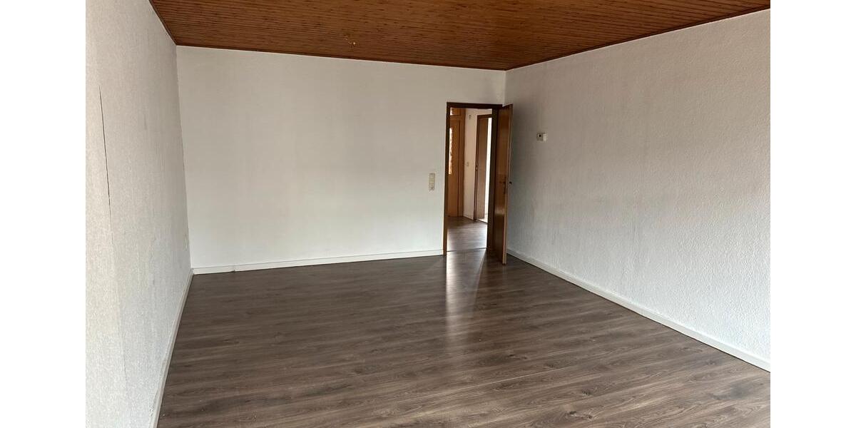 Etagenwohnung Auma-Weidatal Weidatal - 3 Zimmer, 90 m&sup2;, 710&euro; | Angebot:26484591