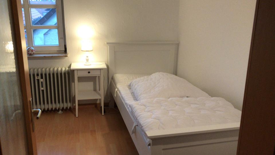 Wohnen auf Zeit Bad Münder am Deister - 8 Zimmer, 250 m&sup2;, 15&euro; | Angebot:21582445
