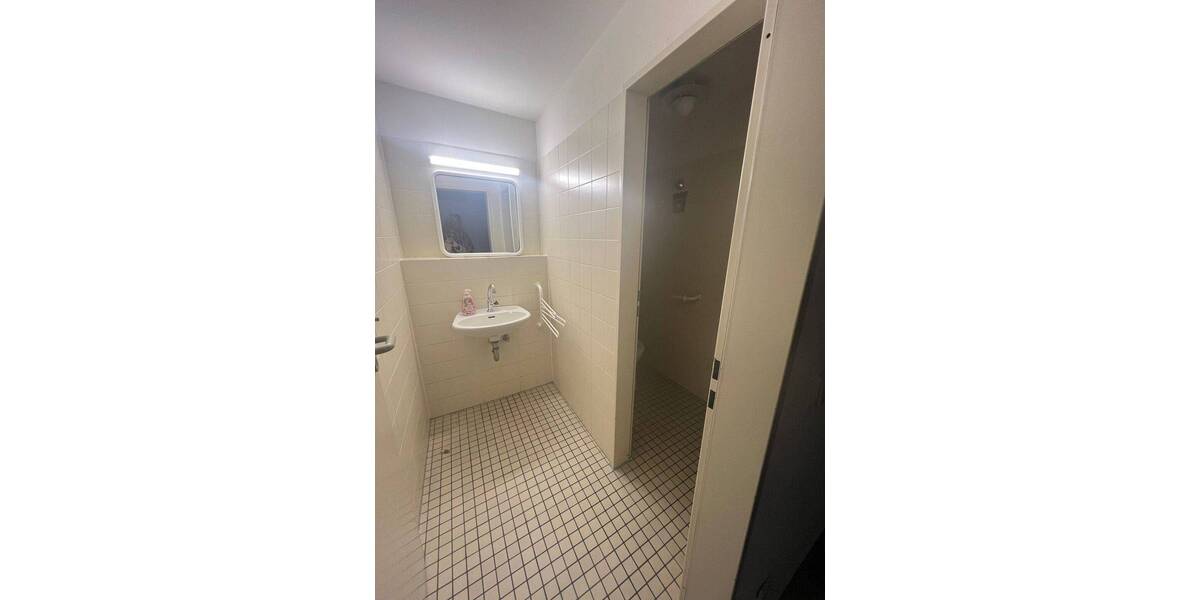 Gewerbeobjekt Saarlouis Roden - 6 Zimmer, 83 m&sup2;, 720&euro; | Angebot:26840737