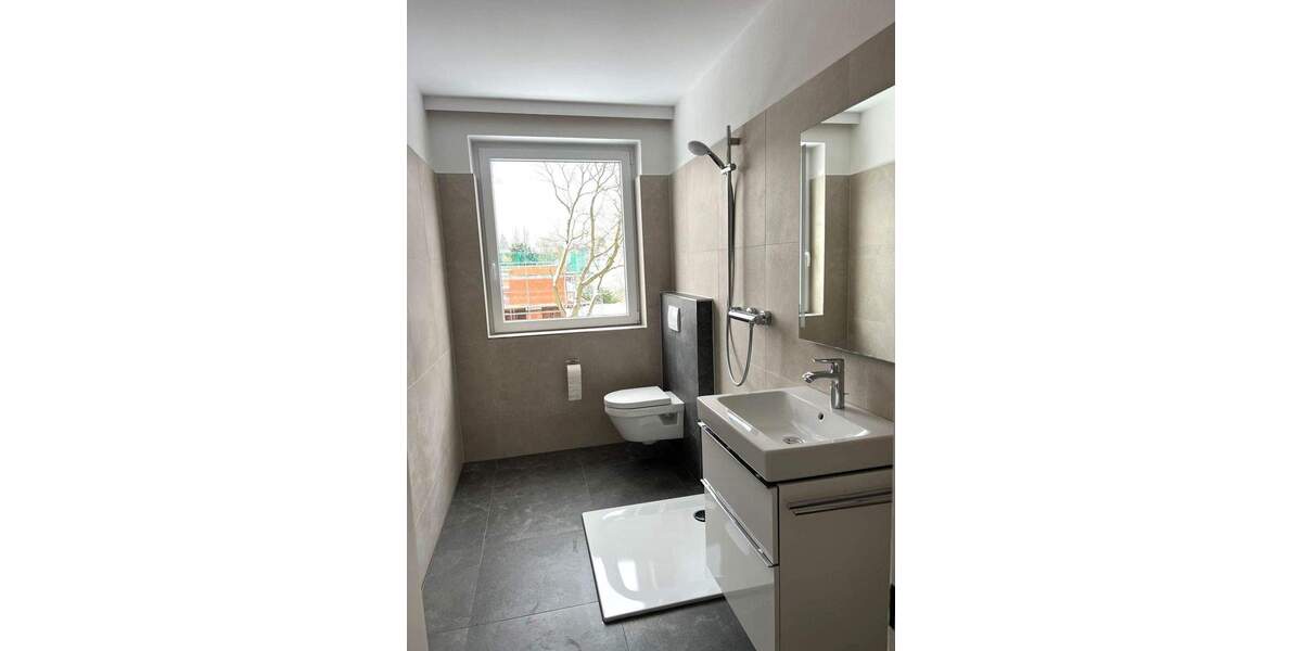 Etagenwohnung Bünde - 2 Zimmer, 70 m&sup2;, 700&euro; | Angebot:24918167