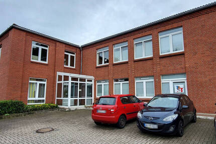 Gewerbeobjekt Bad Schwartau St. Lorenz Nord - 3.610&euro; | Angebot:25670261