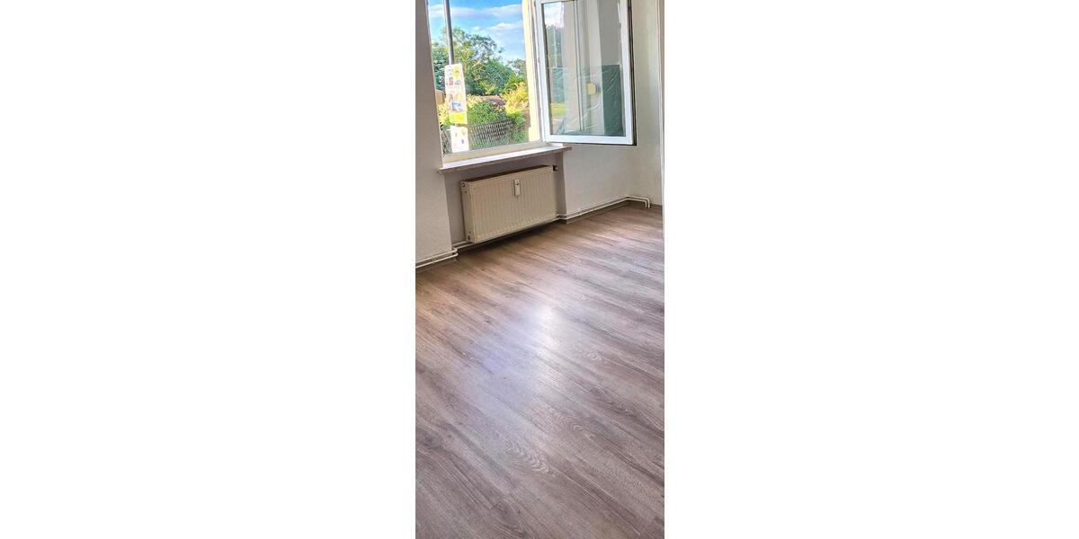 Erdgeschoßwohnung Gommern Ladeburg - 2 Zimmer, 64 m&sup2;, 400&euro; | Angebot:26138127