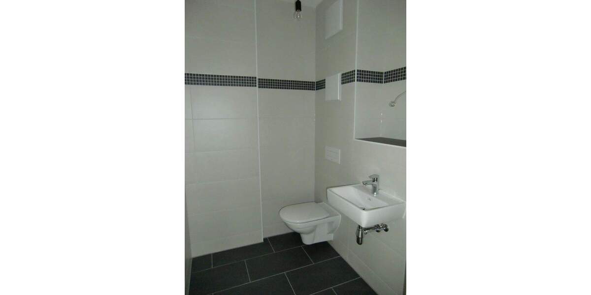 Etagenwohnung München Bogenhausen - 4 Zimmer, 113 m&sup2;, 2.600&euro; | Angebot:24860536