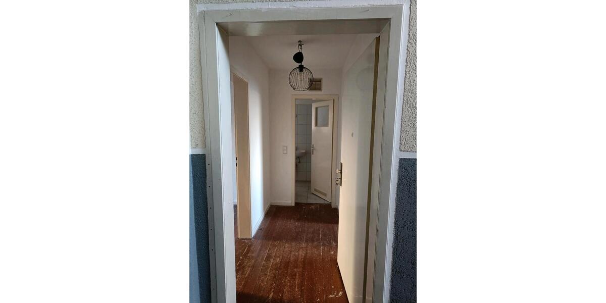 Erdgeschoßwohnung Solingen Mitte - 1 Zimmer, 45 m&sup2;, 570&euro; | Angebot:25343061