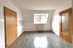 Dachgeschoßwohnung Hartenstein - 2 Zimmer, 50 m&sup2;, 320&euro; | Angebot:24770512