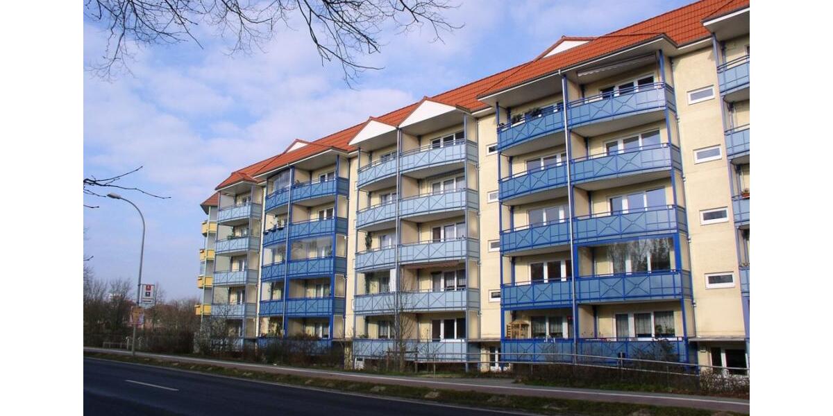 Etagenwohnung Waren (Müritz) - 4 Zimmer, 77 m&sup2;, 437&euro; | Angebot:24378286
