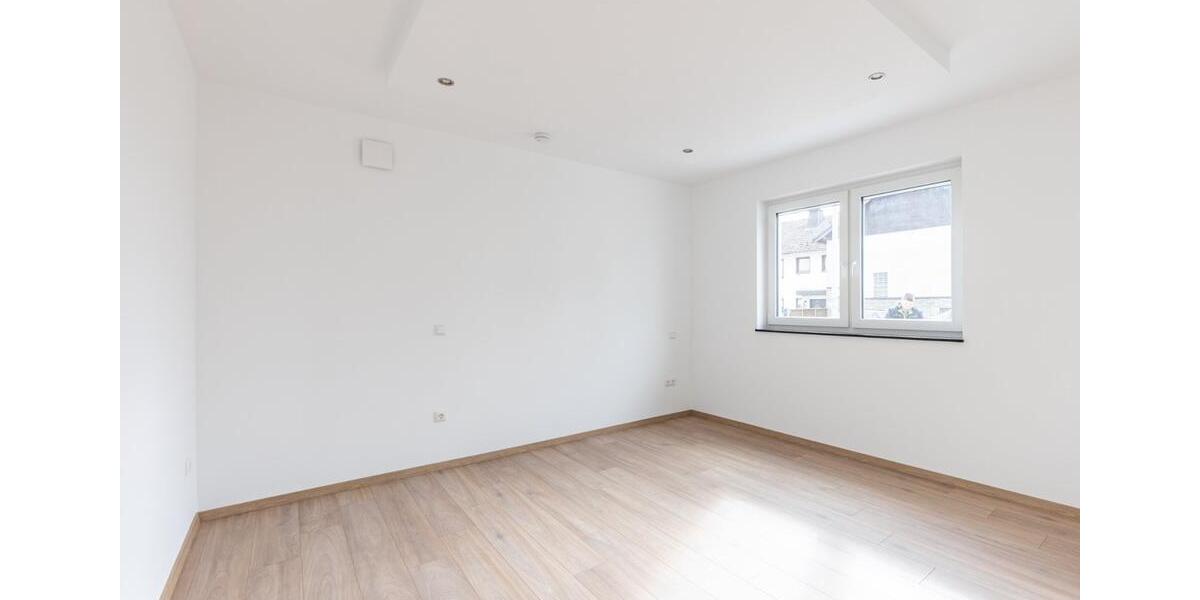 Dachgeschoßwohnung Nettersheim - 3 Zimmer, 104 m&sup2;, 1.248&euro; | Angebot:24814468