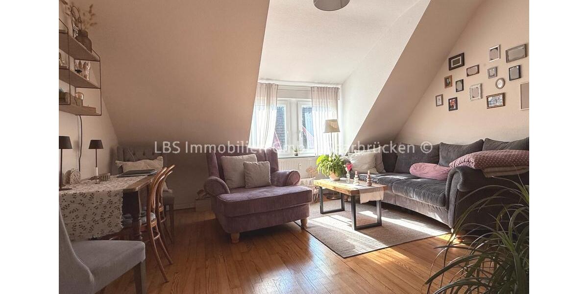 Etagenwohnung Saarbrücken Neue Bremm - 4 Zimmer, 102 m&sup2;, 950&euro; | Angebot:25973503