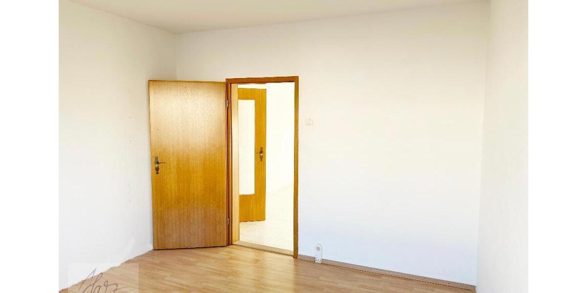 Etagenwohnung Zeithain - 3 Zimmer, 57 m&sup2;, 320&euro; | Angebot:24780916