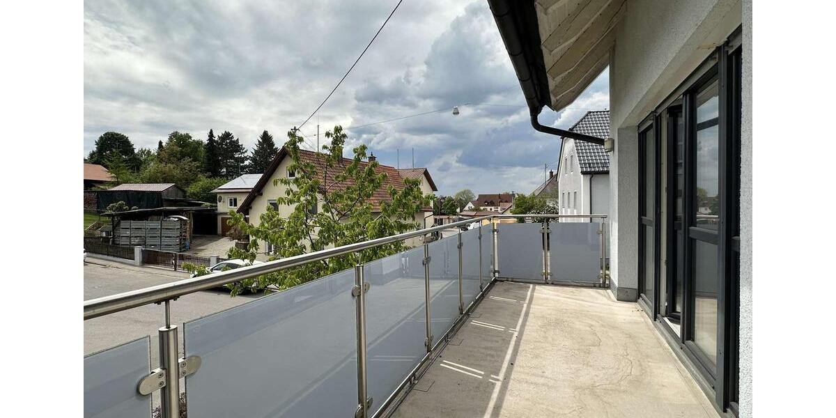 Etagenwohnung Friedberg - 3 Zimmer, 118 m&sup2;, 1.700&euro; | Angebot:26632572