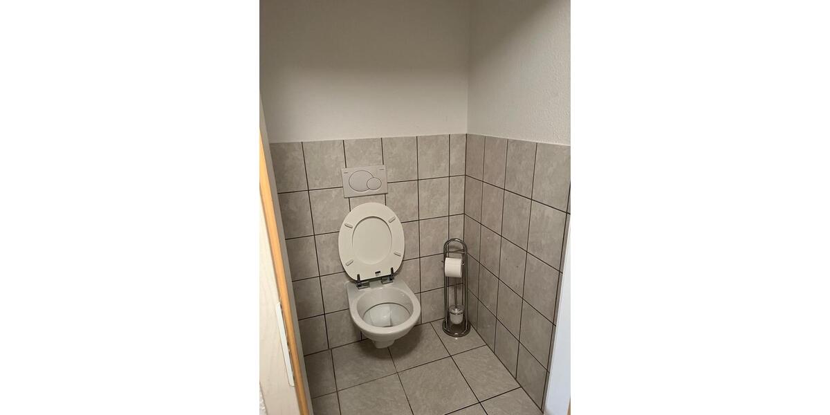Erdgeschoßwohnung Gräfenhainichen Zschornewitz - 1 Zimmer, 35 m&sup2;, 300&euro; | Angebot:23928116