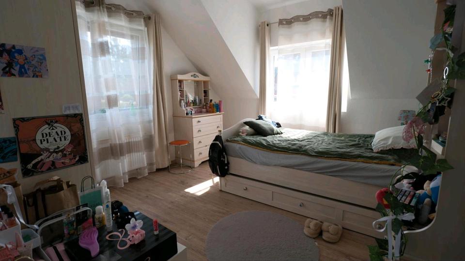 Einfamilienhaus Kranenburg - 6 Zimmer, 146 m&sup2;, 2.500&euro; | Angebot:26481026