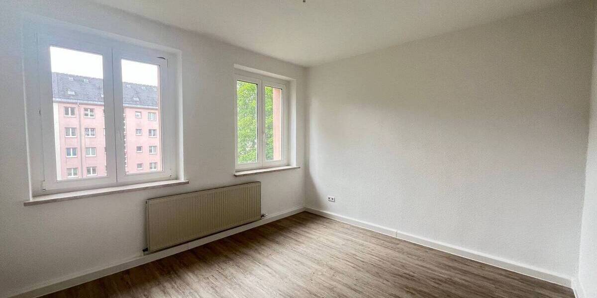 Etagenwohnung Zwickau Pölbitz - 3 Zimmer, 70 m&sup2;, 435&euro; | Angebot:26826667