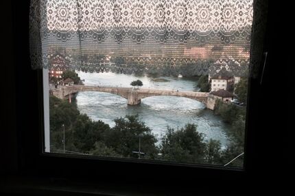 Traumblick 4-Zi Altbauwohnung in exponierter Alleinlage Laufenburg mit XXL Terrasse - Wohnung Laufenburg | Angebot:24400598