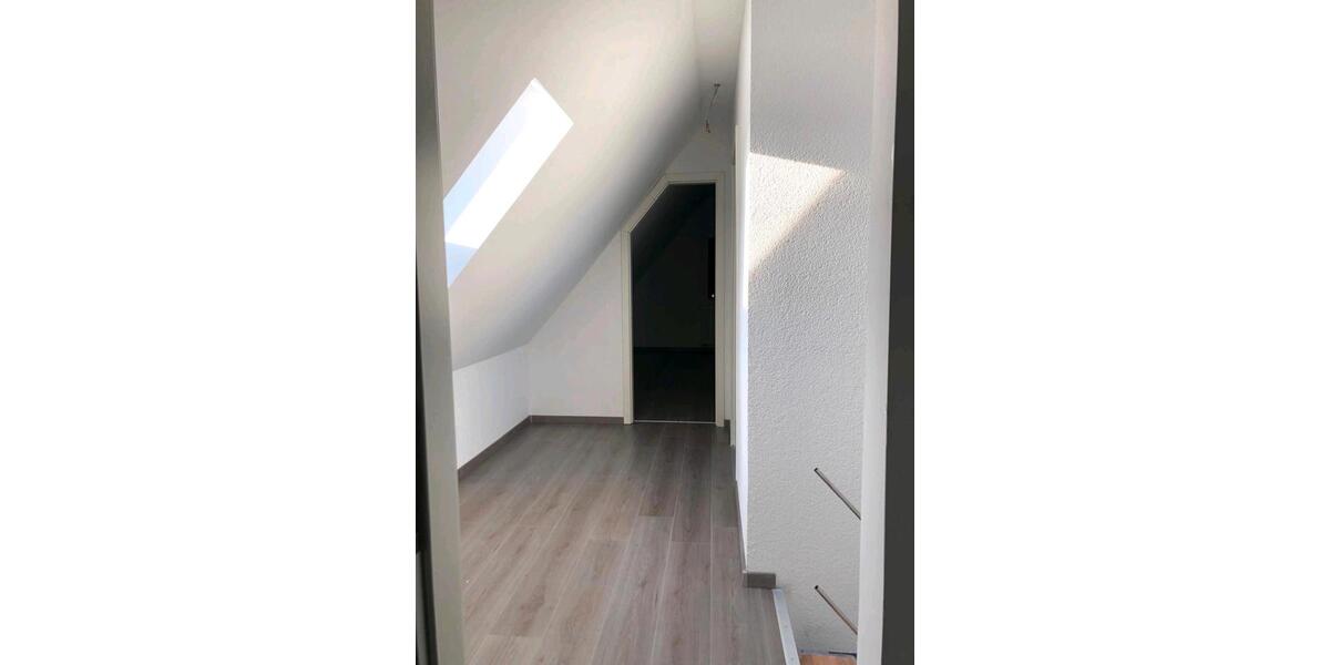 Maisonettenwohnung Schwäbisch Gmünd - 4 Zimmer, 140 m&sup2;, 900&euro; | Angebot:24857818