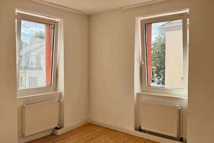 Wohnung Heddernheim Heddernheim - 3 Zimmer, 65 m&sup2;, 975&euro; | Angebot:27283134
