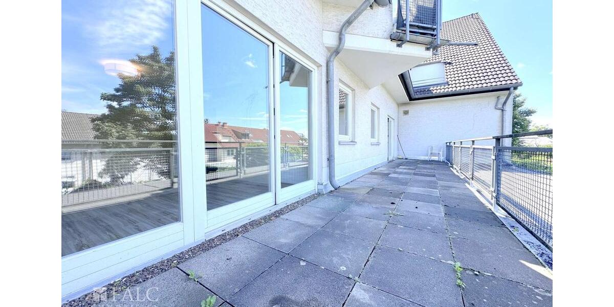 Raum für Erfolg – Ihre Praxis oder Ihr Büro in Toplage zimmer