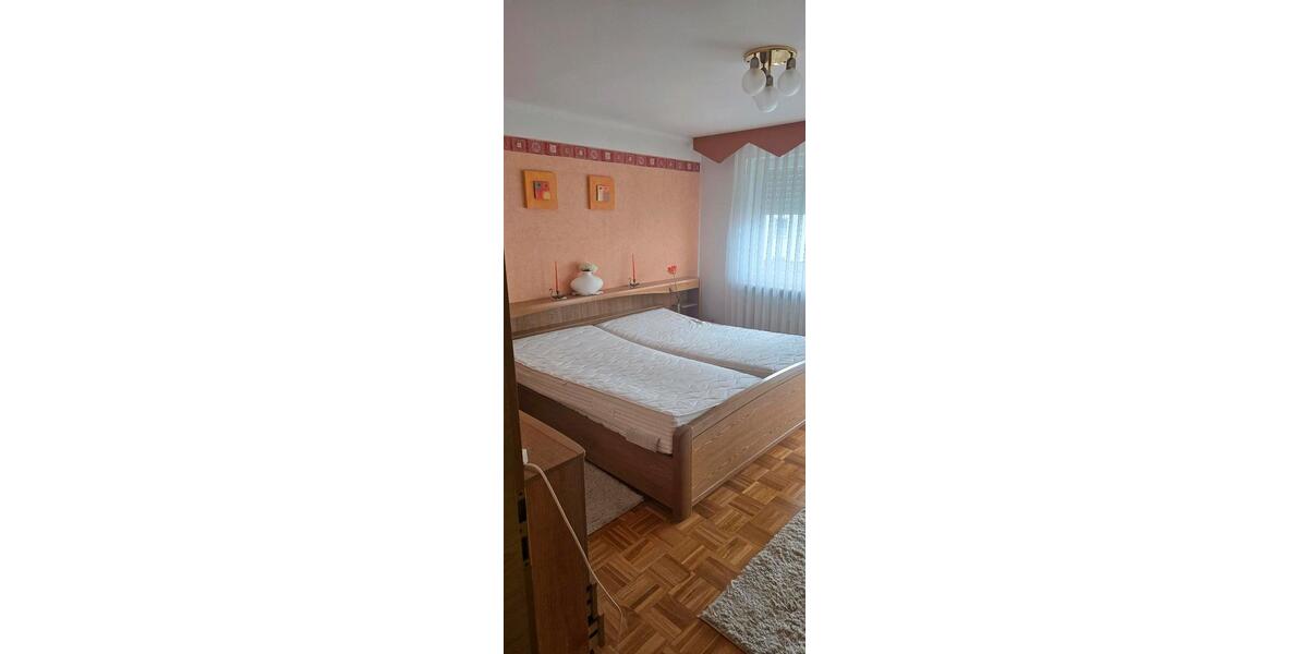 Etagenwohnung Beilngries - 7 Zimmer, 106 m&sup2;, 1.050&euro; | Angebot:26592587