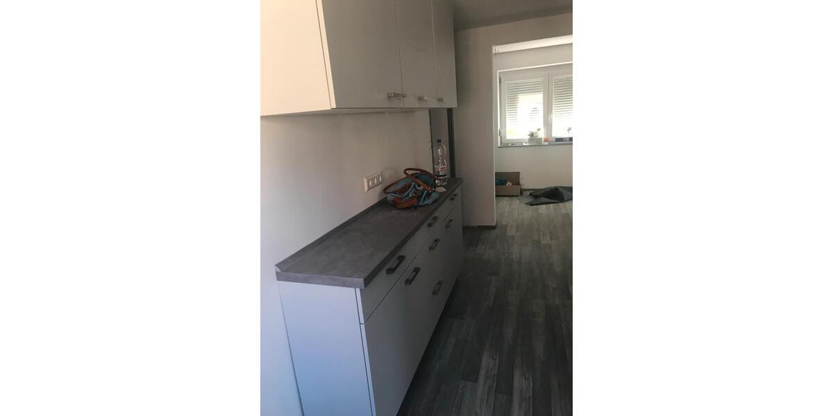 Etagenwohnung Uttenweiler - 1 Zimmer, 150 m&sup2;, 500&euro; | Angebot:26523145
