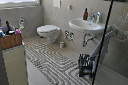 Wohnung Vlotho - 5 Zimmer, 143 m&sup2;, 990&euro; | Angebot:25424815