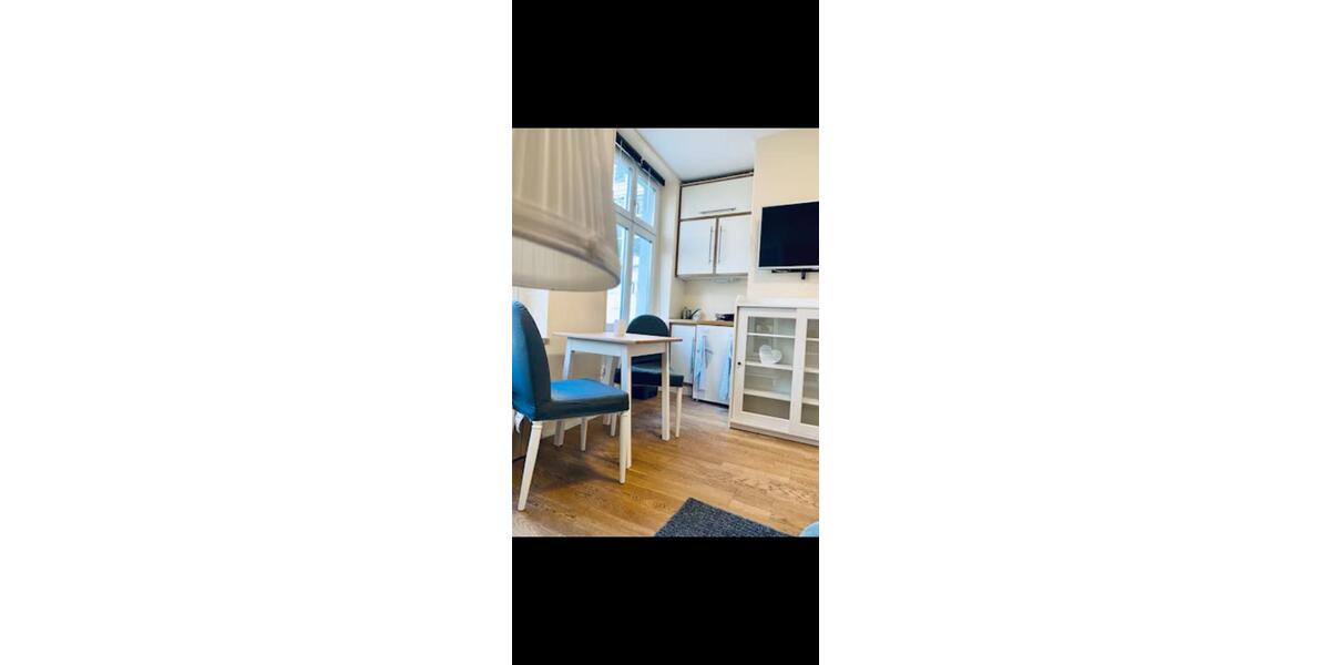 Wohnen auf Zeit Düsseldorf Pempelfort - 1 Zimmer, 20 m&sup2;, 1.085&euro; | Angebot:23794518