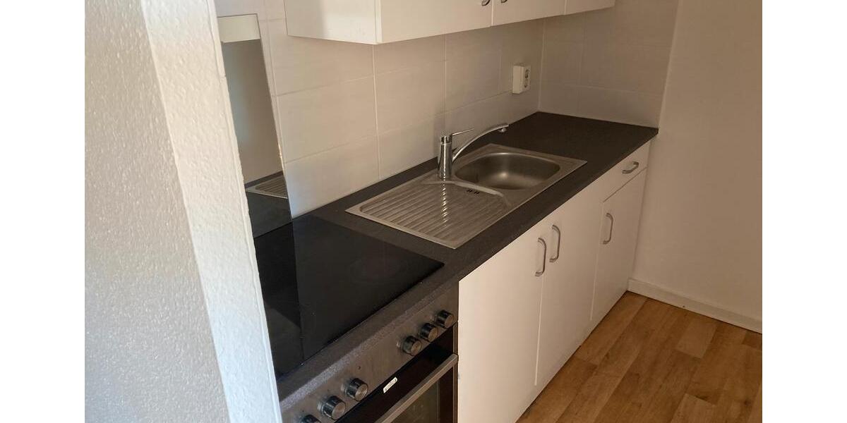 Etagenwohnung Dessau-Roßlau Roßlau - 1 Zimmer, 35 m&sup2;, 228&euro; | Angebot:26635039