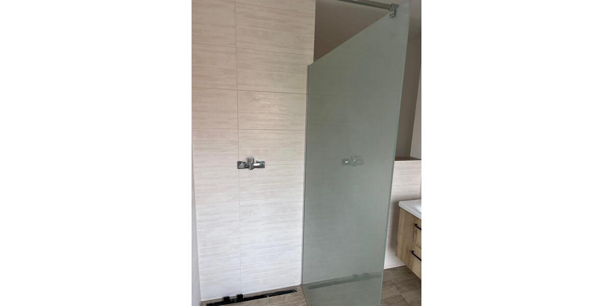 Etagenwohnung Borken (Hessen) - 1 Zimmer, 95 m&sup2;, 1.080&euro; | Angebot:26293220