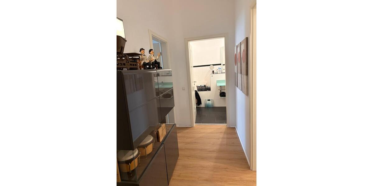 Hochparterre Pforzheim Weststadt - 3 Zimmer, 120 m&sup2;, 1.150&euro; | Angebot:26024503