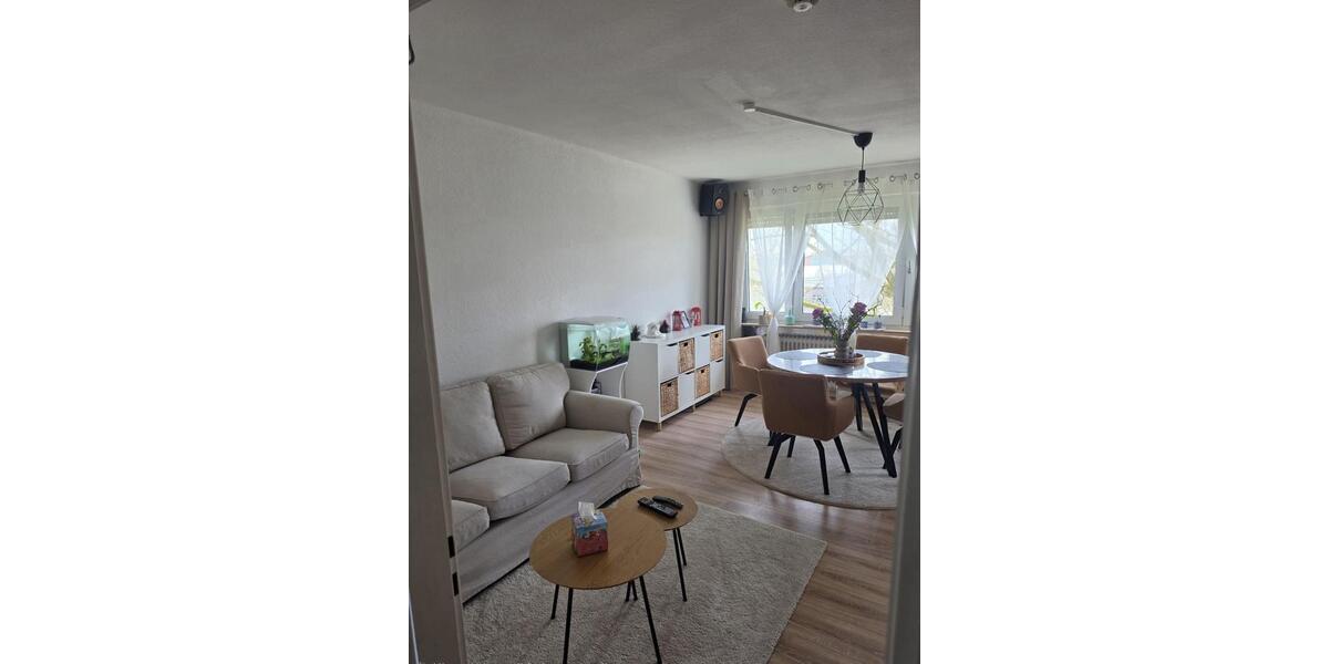 Etagenwohnung Nürnberg Hasenbuck - 3 Zimmer, 74 m&sup2;, 1.200&euro; | Angebot:26706076