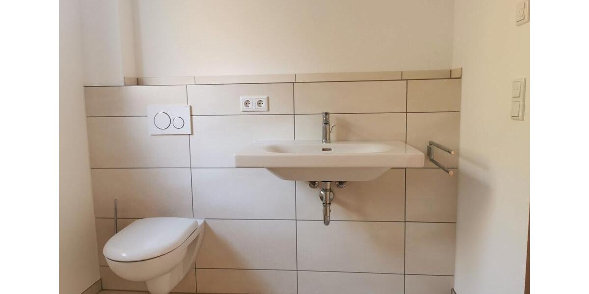 Dachgeschoßwohnung Brennberg - 3 Zimmer, 76 m&sup2;, 724&euro; | Angebot:26594087