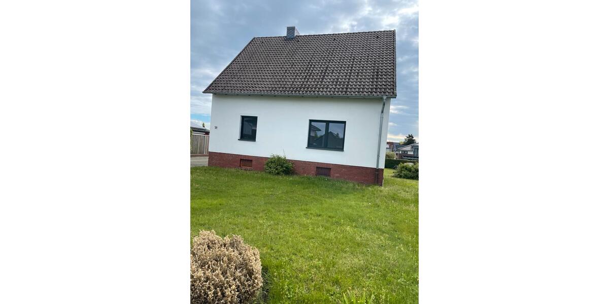 Dachgeschoßwohnung Haßbergen - 2.5 Zimmer, 60 m&sup2;, 580&euro; | Angebot:25838625