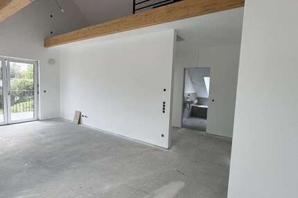 Wohnung Elsenfeld - 3 Zimmer, 86 m&sup2;, 1.160&euro; | Angebot:26459201