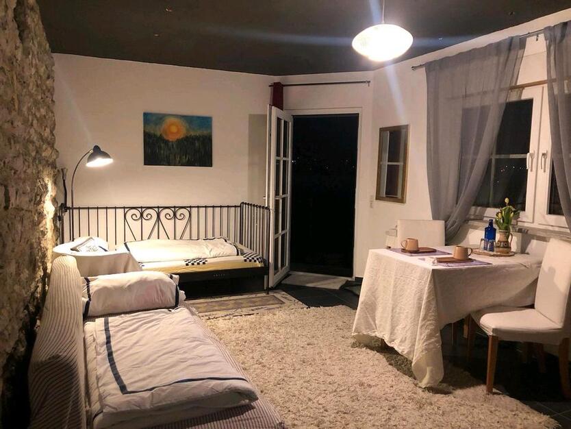 Ein - Zimmer Wohnung