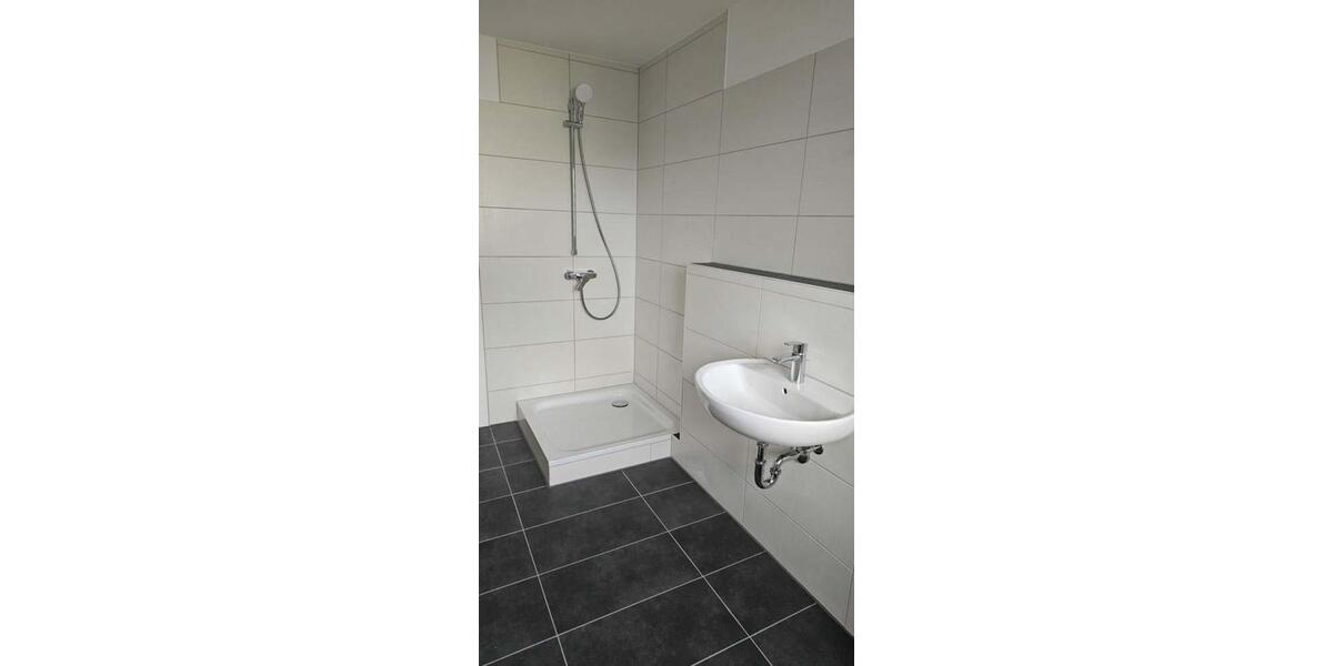 Reihenhaus Oberndorf am Neckar - 4 Zimmer, 132 m&sup2;, 1.450&euro; | Angebot:23688676