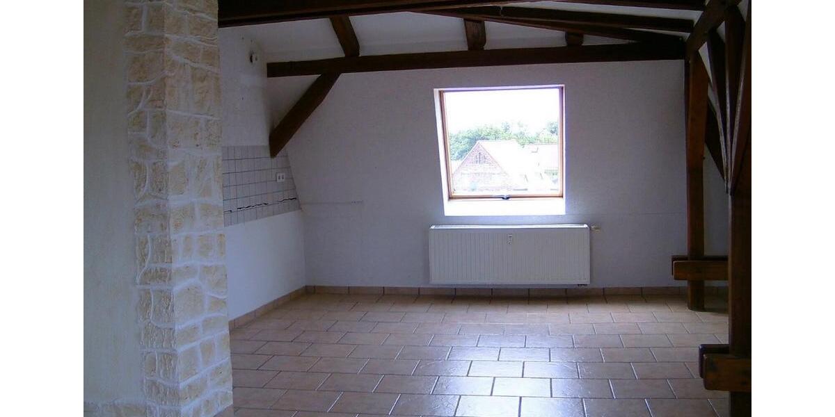 Dachgeschoßwohnung Schönebeck (Elbe) - 2 Zimmer, 74 m&sup2;, 429&euro; | Angebot:26663982