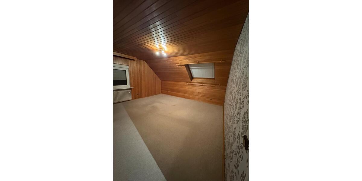 Dachgeschoßwohnung Dietzenbach - 2 Zimmer, 55 m&sup2;, 1.150&euro; | Angebot:24604281