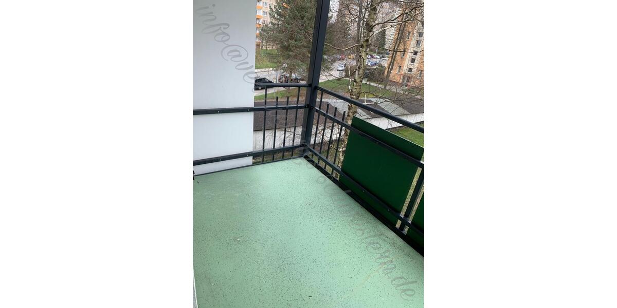Etagenwohnung Chemnitz Bernsdorf - 5 Zimmer, 106 m&sup2;, 675&euro; | Angebot:24625032