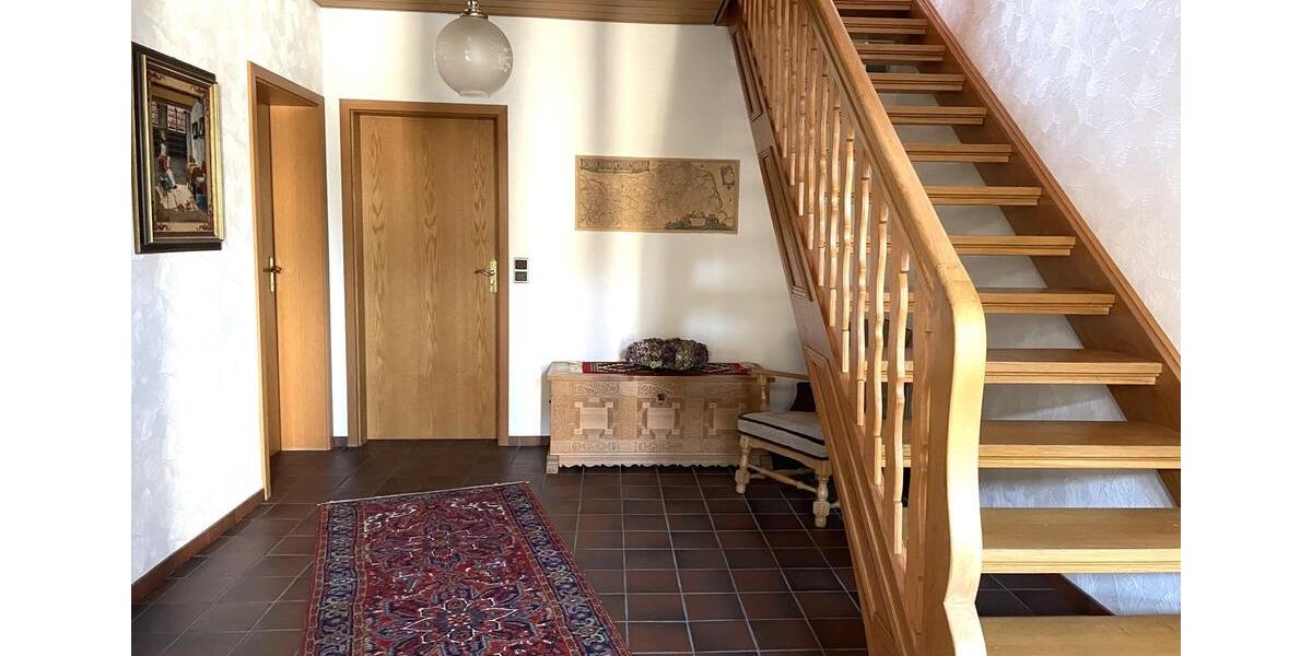 Einfamilienhaus Westerstede - 5 Zimmer, 208 m&sup2;, 1.550&euro; | Angebot:24857839