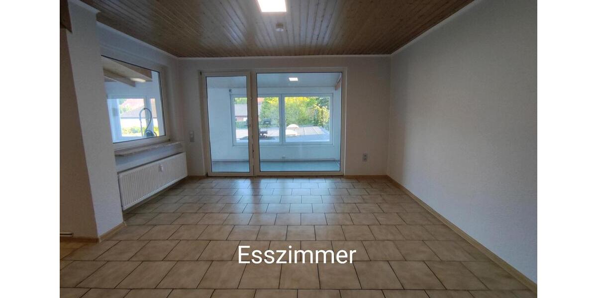 Etagenwohnung Königslutter am Elm - 6 Zimmer, 120 m&sup2;, 960&euro; | Angebot:26693489