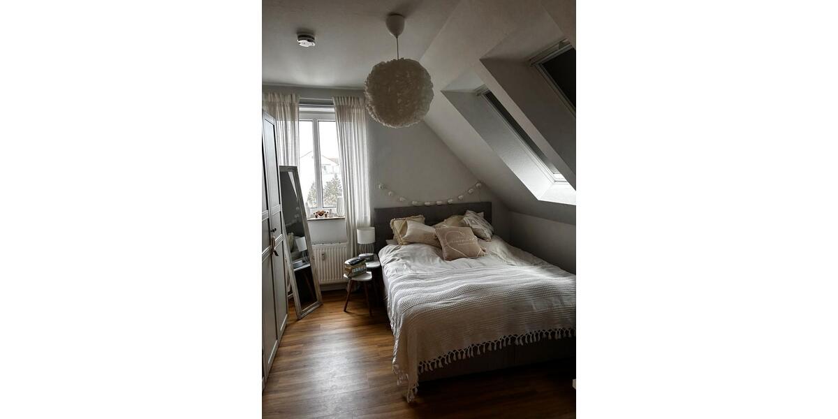 Dachgeschoßwohnung Garbsen - 2 Zimmer, 65 m&sup2;, 944&euro; | Angebot:24605987