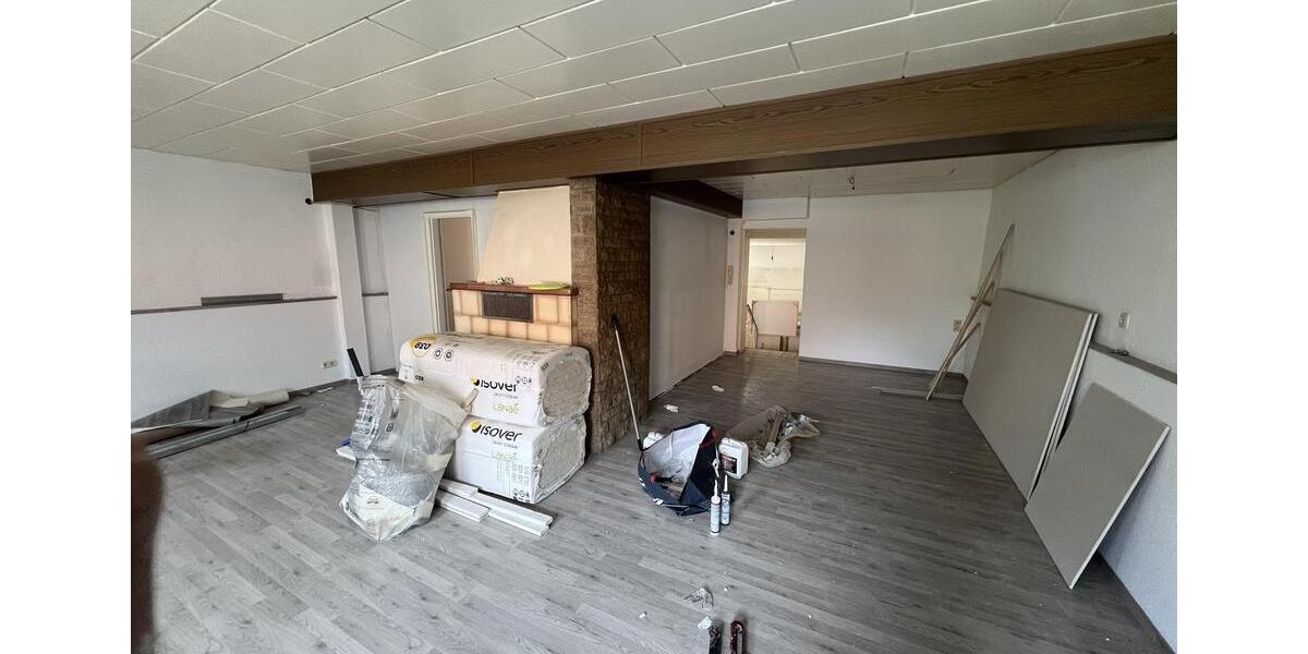Erdgeschoßwohnung Delligsen - 4 Zimmer, 114 m&sup2;, 750&euro; | Angebot:26613253