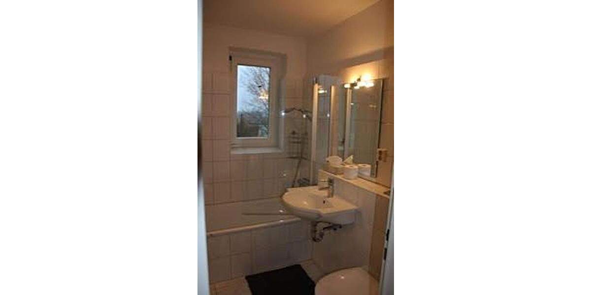 Etagenwohnung Hamburg Groß Borstel - 3 Zimmer, 84 m&sup2;, 1.400&euro; | Angebot:25338282